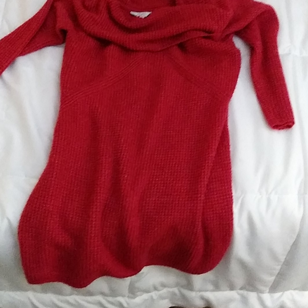 Candies red turtleneck thin